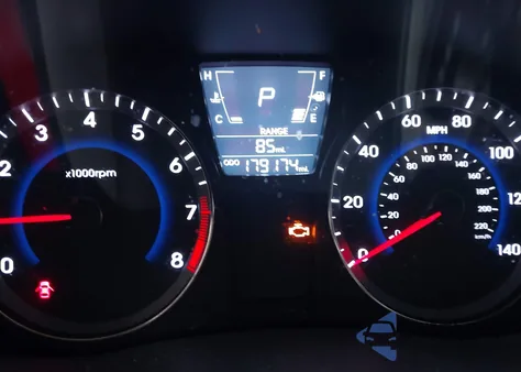 2014 Hyundai Accent Gls z USA, uszkodzony, nr VIN KMHCT4AE5EU642151